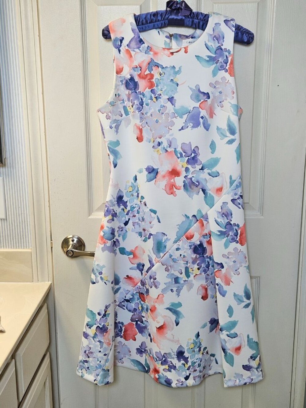 Title  Calvin Klein Floral Sleeveless Fit & Flare Dress Size 6